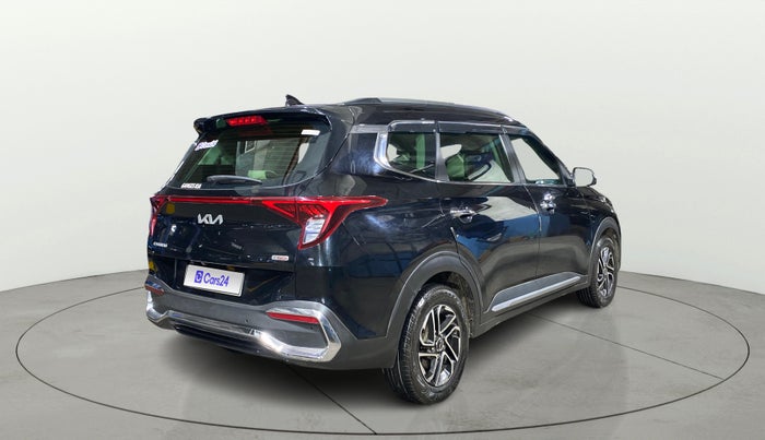 2022 KIA CARENS LUXURY PLUS 1.4 PETROL 7 STR, Petrol, Manual, 43,820 km, Right Back Diagonal