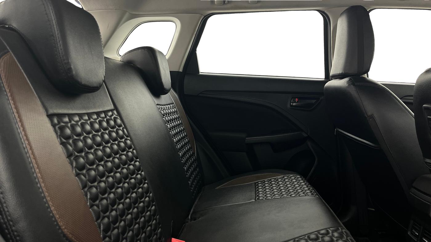 2024 Maruti BREZZA VXI, Petrol, Manual, 11,457 km, Right Side Rear Door Cabin