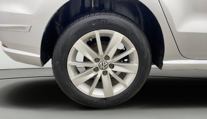 2017 Volkswagen Ameo HIGHLINE1.5L, Diesel, Manual, 47,305 km, Right Rear Wheel