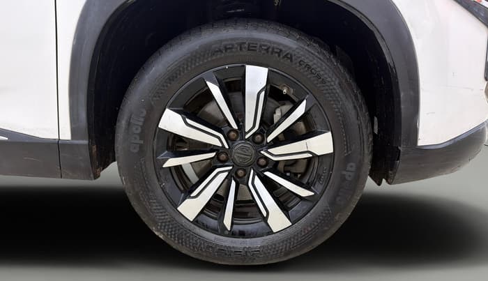 2020 MG HECTOR SHARP 1.5 DCT PETROL, Petrol, Automatic, 59,971 km, Right Front Wheel