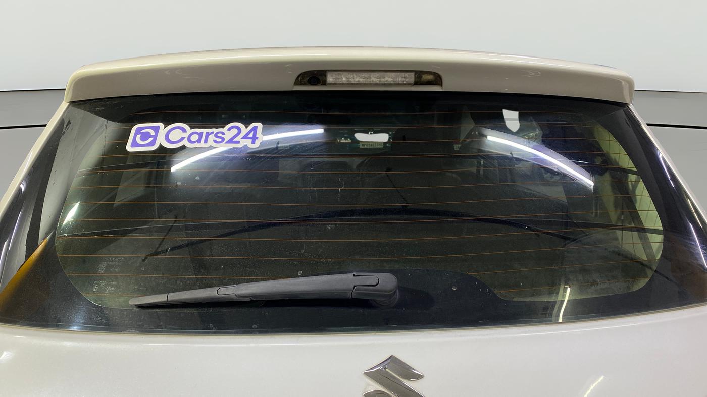 2018 Maruti Vitara Brezza ZDI, Diesel, Manual, 75,894 km, Rear Windshield
