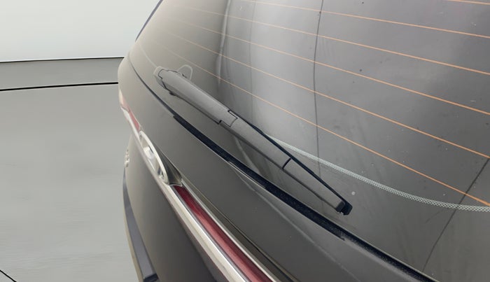 2022 Hyundai NEW I20 ASTA 1.2 MT, Petrol, Manual, 19,916 km, Rear Wiper