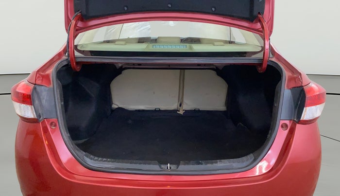 2018 Toyota YARIS J MT, Petrol, Manual, 75,472 km, Boot Open Zoomed View