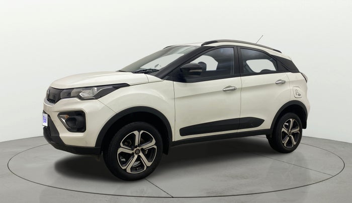 2023 Tata NEXON XM PETROL, Petrol, Manual, 26,730 km, Left Front Diagonal
