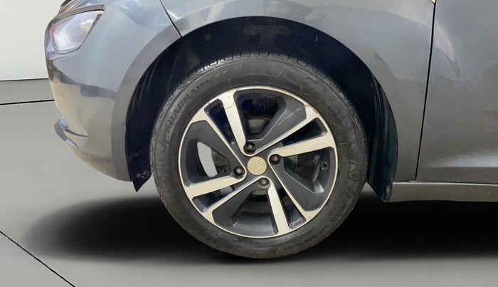 2020 Tata ALTROZ XZ PLUS PETROL, Petrol, Manual, 67,821 km, Left Front Wheel