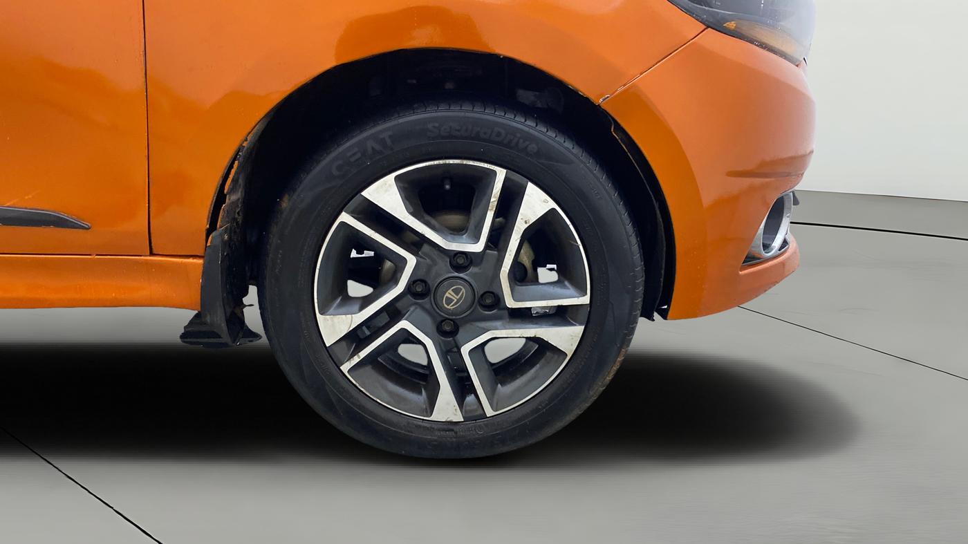 2019 Tata Tiago XZ PLUS PETROL, Petrol, Manual, 87,335 km, Right Front Wheel