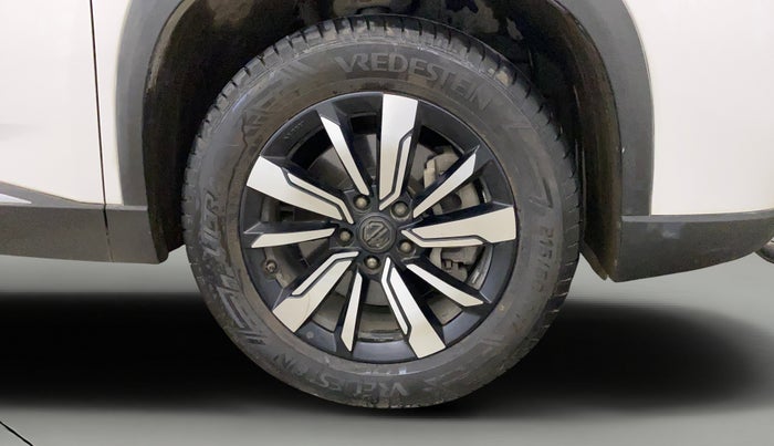 2020 MG HECTOR PLUS SHARP 1.5 PETROL TURBO DCT 6-STR, Petrol, Automatic, 55,286 km, Right Front Wheel