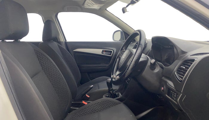 2020 Maruti Vitara Brezza ZXI, Petrol, Manual, 1,49,239 km, Right Side Front Door Cabin