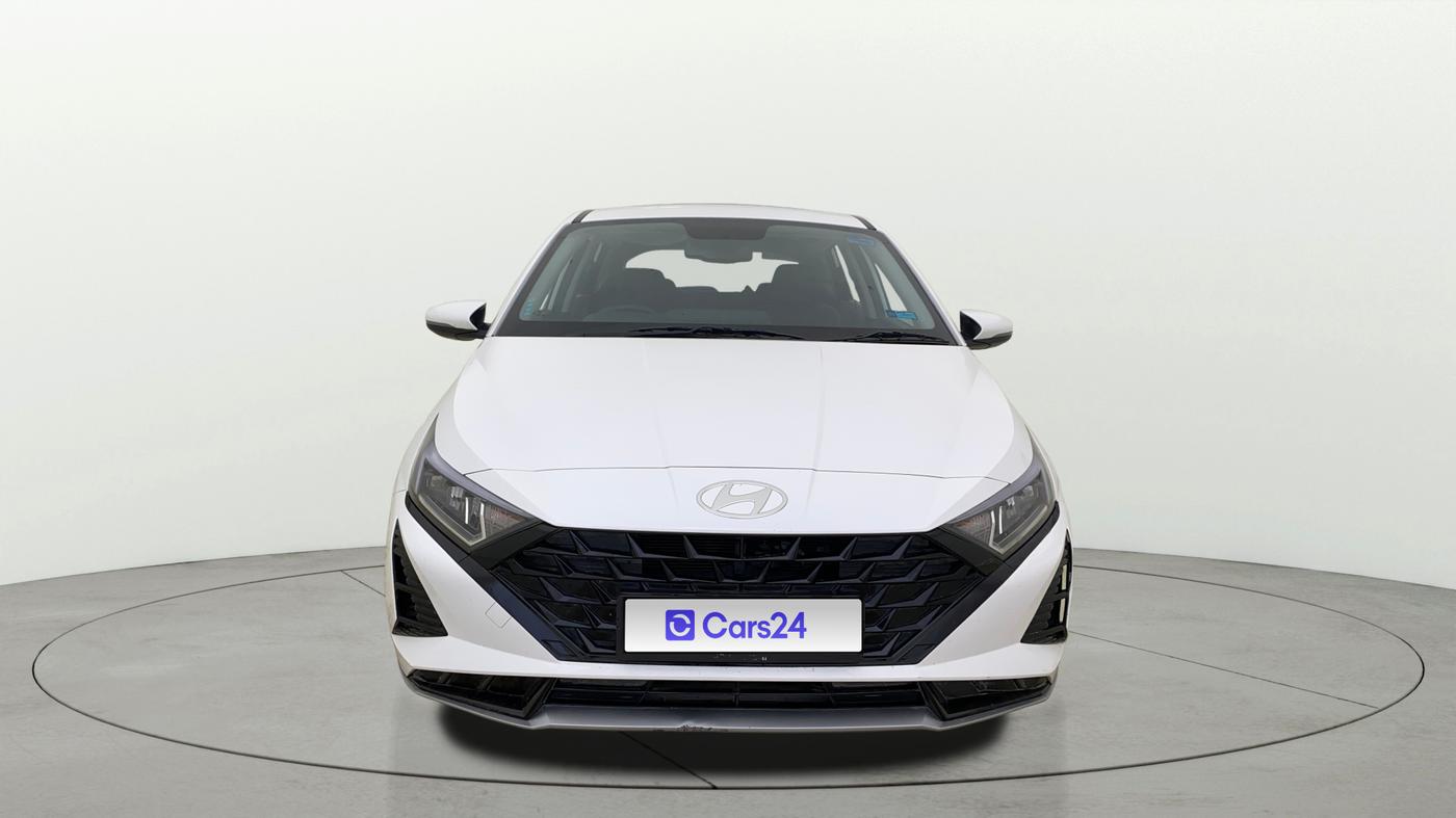 2025 Hyundai NEW I20 ASTA (O) 1.2 IVT, Petrol, Automatic, 16,681 km, Front