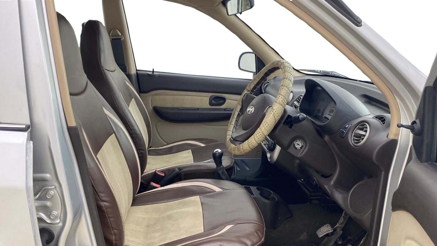 2014 Hyundai Santro Xing GLS PLUS AUDIO, Petrol, Manual, 82,584 km, Right Side Front Door Cabin