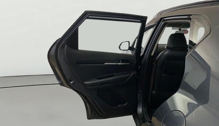 2022 KIA SONET HTK 1.2, Petrol, Manual, 18,983 km, LHS Rear Door