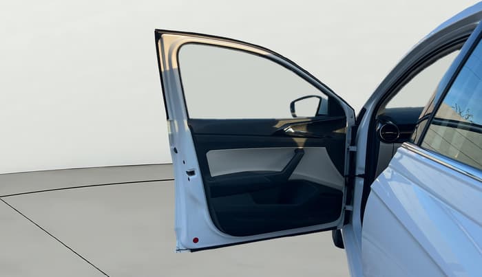 2023 Skoda SLAVIA STYLE 1.0L TSI AT, Petrol, Automatic, 25,743 km, LHS Front Door