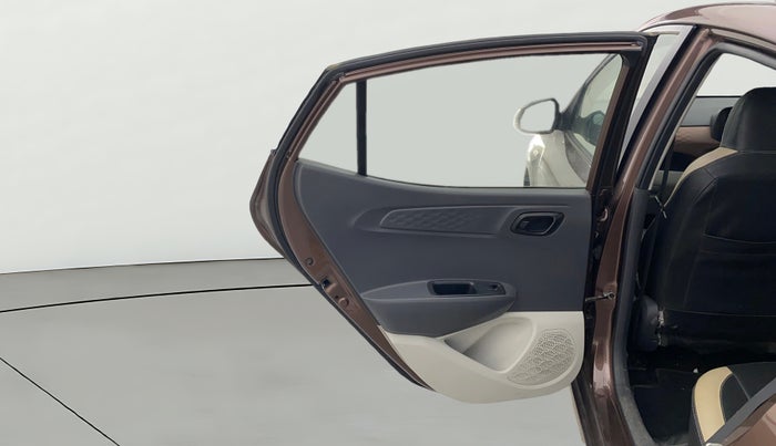 2022 Hyundai AURA S 1.2 CNG, CNG, Manual, 38,968 km, LHS Rear Door