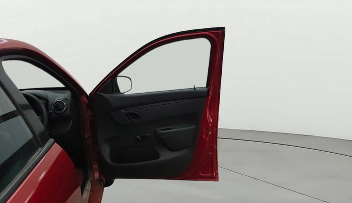 2016 Renault Kwid RXL, Petrol, Manual, 8,405 km, RHS Front Door