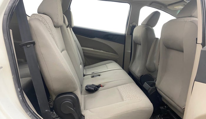 2019 Mahindra MARAZZO M4 8 STR, Diesel, Manual, 29,960 km, Right Side Rear Door Cabin