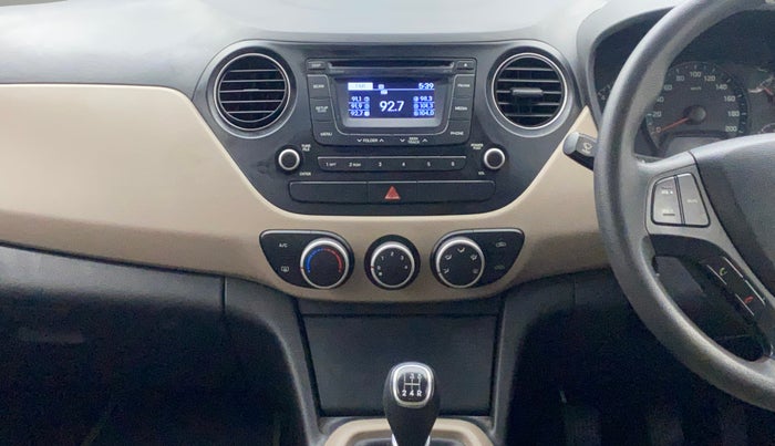 2014 Hyundai Xcent S (O) 1.2, Petrol, Manual, 64,015 km, Air Conditioner