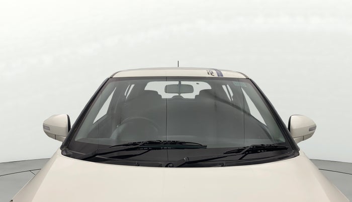 2016 Maruti Swift VXI, Petrol, Manual, 46,012 km, Front Windshield