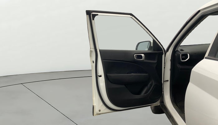 2020 Hyundai VENUE SX PLUS 1.0 TURBO DCT, Petrol, Automatic, 55,043 km, LHS Front Door