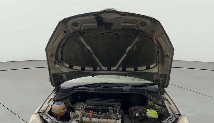 2013 Skoda Rapid ELEGANCE 1.6 MPI MT, Petrol, Manual, 76,819 km, Open Bonet