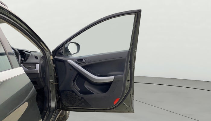 2021 Tata NEXON XM PETROL, Petrol, Manual, 73,920 km, RHS Front Door