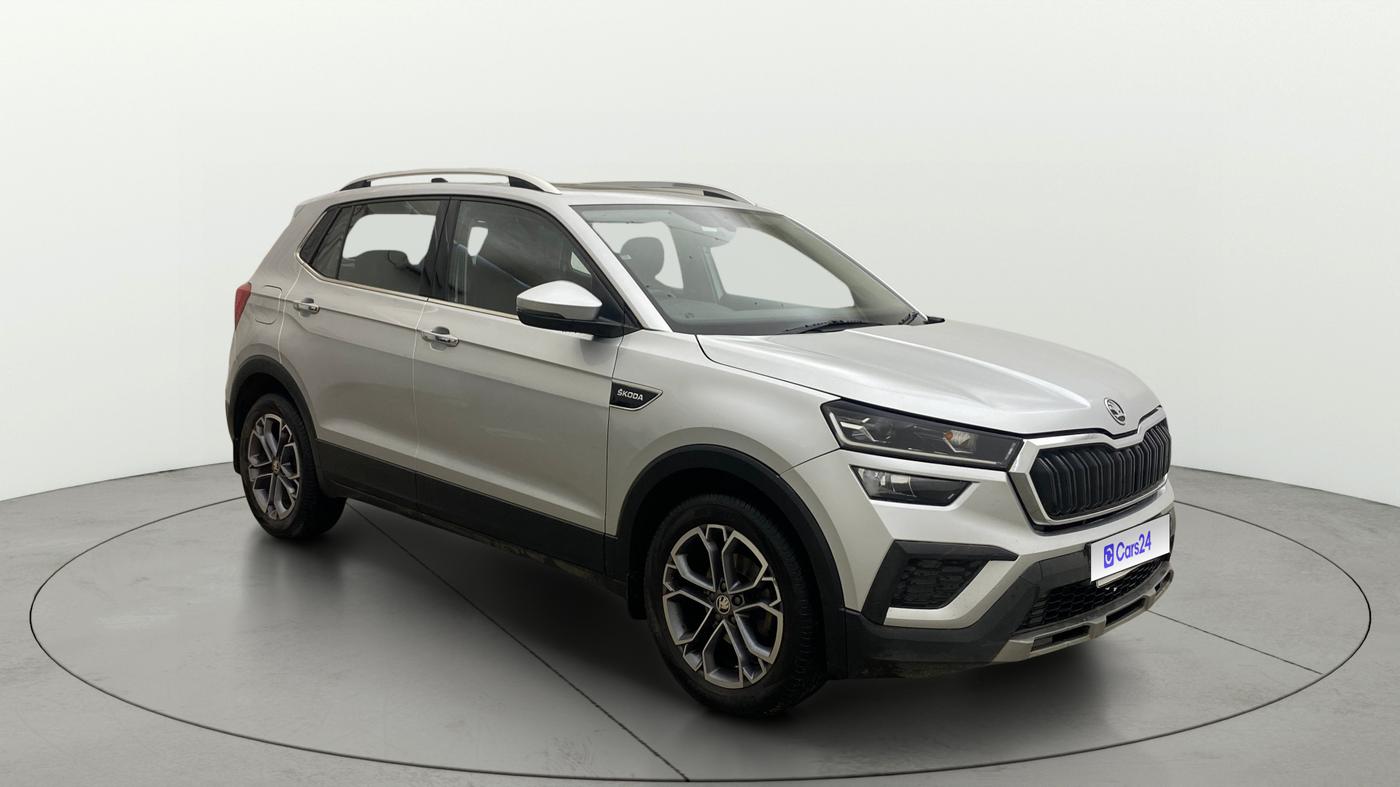 2021 Skoda KUSHAQ STYLE 1.0L TSI MT, Petrol, Manual, 1,02,904 km, Right Front Diagonal