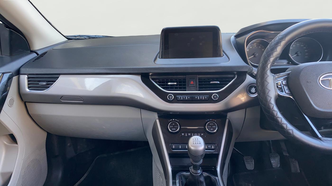 2019 Tata NEXON XZ PLUS PETROL DUAL TONE, Petrol, Manual, 1,15,251 km, Air Conditioner