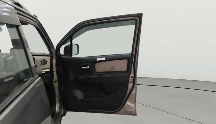 2016 Maruti Wagon R 1.0 VXI AMT, Petrol, Automatic, 49,646 km, RHS Front Door