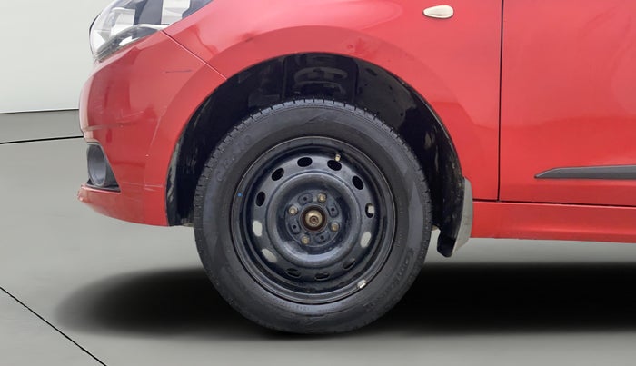 2017 Tata Tiago XTA PETROL, Petrol, Automatic, 82,116 km, Left Front Wheel