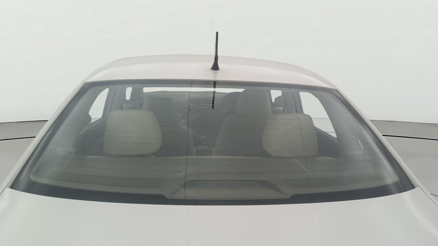 2016 Skoda Rapid 1.6 MPI STYLE PLUS, Petrol, Manual, 1,16,355 km, Rear Windshield