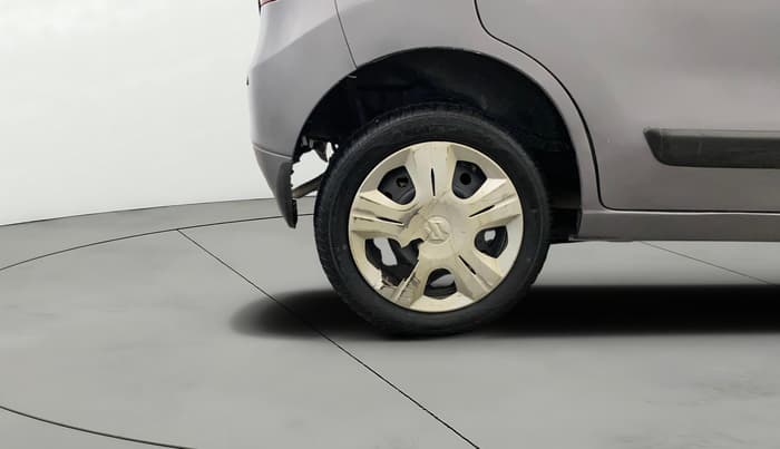 2017 Maruti Wagon R 1.0 VXI, Petrol, Manual, 11,056 km, Right Rear Wheel