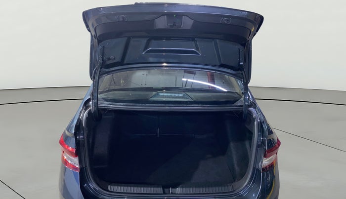 2022 Skoda SLAVIA STYLE 1.0L TSI AT, Petrol, Automatic, 28,140 km, Boot Open Zoomed View