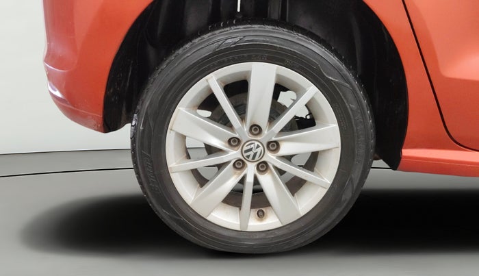 2014 Volkswagen Polo HIGHLINE1.2L, Petrol, Manual, 84,462 km, Right Rear Wheel