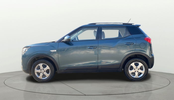 2020 Mahindra XUV300 W6 1.2 PETROL, Petrol, Manual, 95,633 km, Left Side