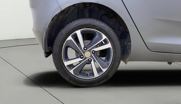 2023 Tata ALTROZ XZA PLUS, Petrol, Automatic, 53,702 km, Right Rear Wheel