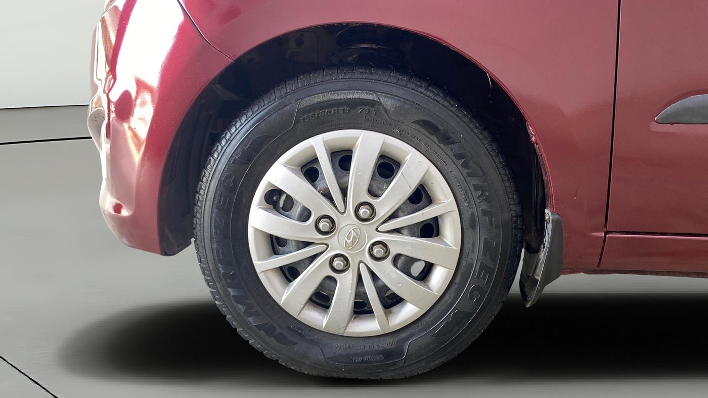 2014 Hyundai i10 SPORTZ 1.2, Petrol, Manual, 41,219 km, Left Front Wheel