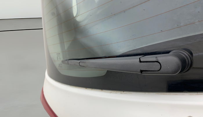 2019 Maruti Vitara Brezza ZDI PLUS AMT, Diesel, Automatic, 1,08,164 km, Rear Wiper