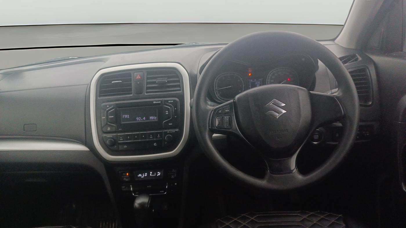 2021 Maruti Vitara Brezza VXI AT SHVS, Petrol, Automatic, 1,06,231 km, Steering Wheel Close Up
