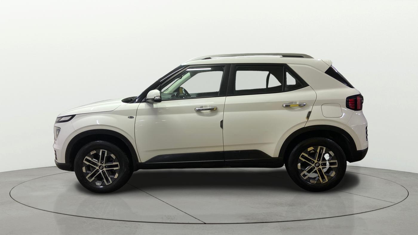 2022 Hyundai VENUE SX (O) 1.0 TURBO DCT, Petrol, Automatic, 37,805 km, Left Side