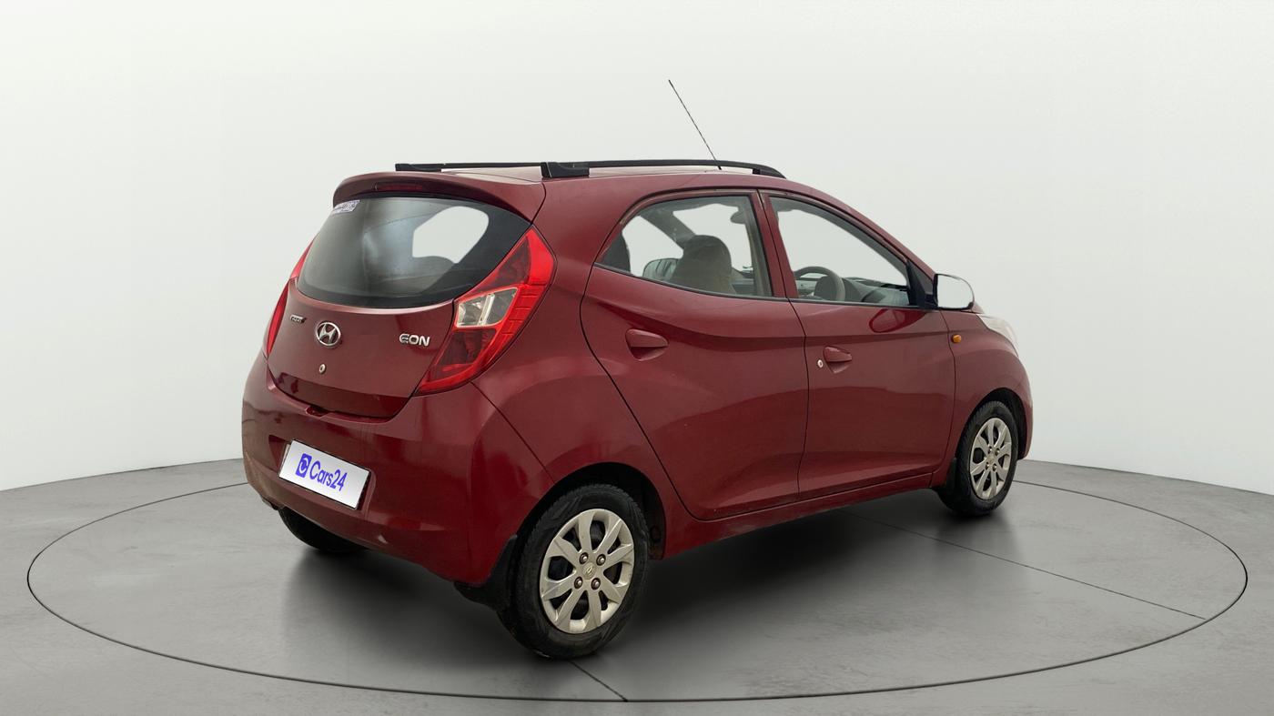 2018 Hyundai Eon SPORTZ, Petrol, Manual, 47,512 km, Right Back Diagonal
