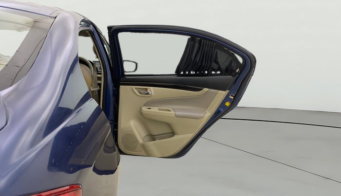 2017 Maruti Ciaz ZETA 1.4  MT PETROL, Petrol, Manual, 58,139 km, RHS Rear Door