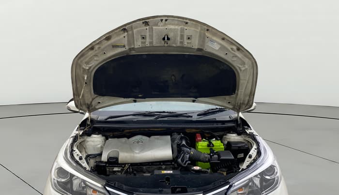 2018 Toyota YARIS VX MT, Petrol, Manual, 1,20,138 km, Open Bonet