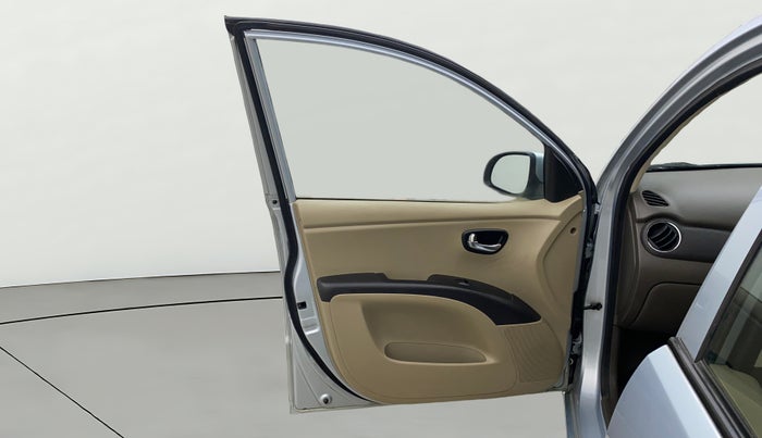 2013 Hyundai i10 SPORTZ 1.2 AT, Petrol, Automatic, 67,510 km, LHS Front Door