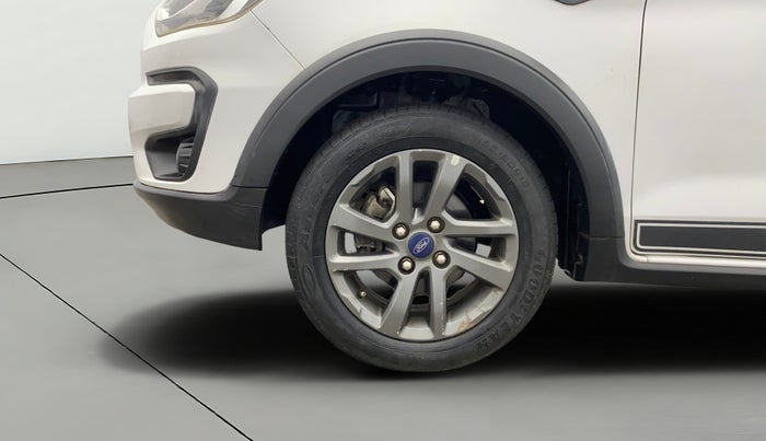 2020 Ford FREESTYLE TITANIUM 1.2 PETROL, Petrol, Manual, 41,997 km, Left Front Wheel