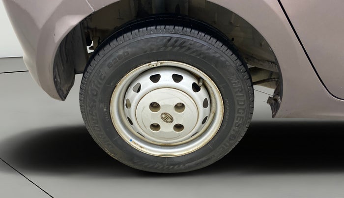 2016 Tata Tiago XM PETROL, Petrol, Manual, 70,735 km, Right Rear Wheel