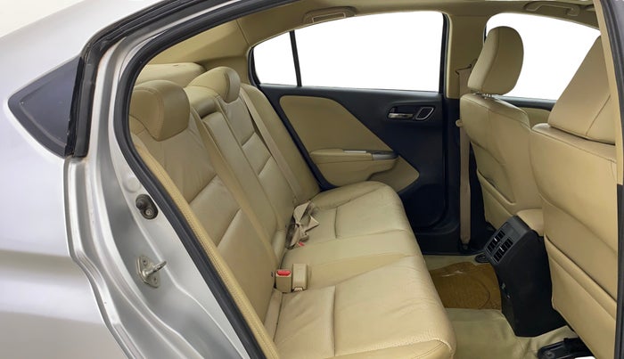 2017 Honda City 1.5L I-VTEC VX CVT, Petrol, Automatic, 67,821 km, Right Side Rear Door Cabin