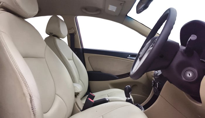 2014 Hyundai Verna FLUIDIC 1.6 VTVT SX, Petrol, Manual, 53,208 km, Right Side Front Door Cabin