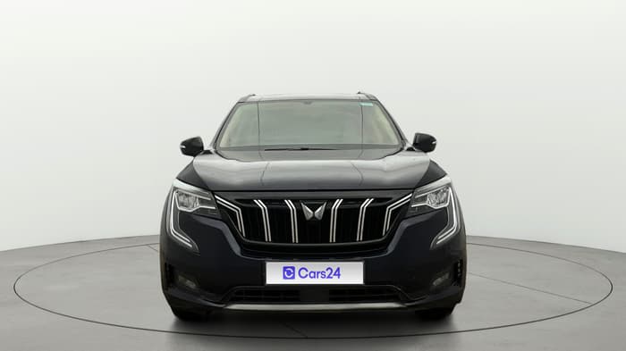 2022 Mahindra XUV700 AX 5 P AT 5 STR, Petrol, Automatic, 64,241 km, Front
