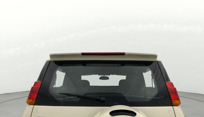 2013 Mahindra Quanto C4, Diesel, Manual, 48,755 km, Rear Windshield