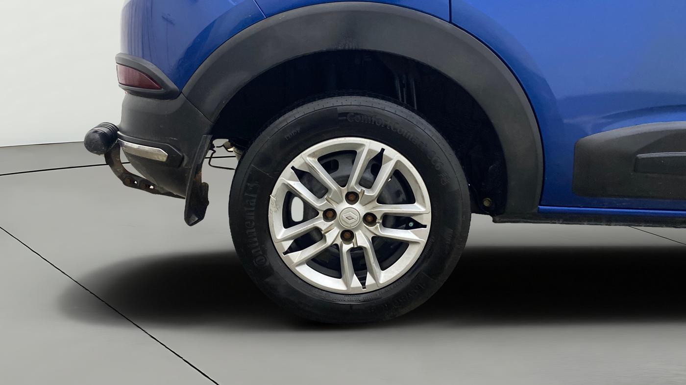 2019 Renault TRIBER RXT, Petrol, Manual, 1,14,799 km, Right Rear Wheel