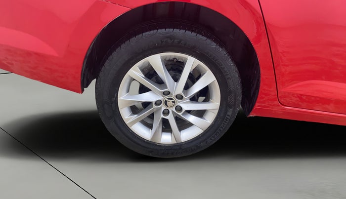 2022 Skoda SLAVIA AMBITION 1.0L TSI MT, Petrol, Manual, 13,874 km, Right Rear Wheel